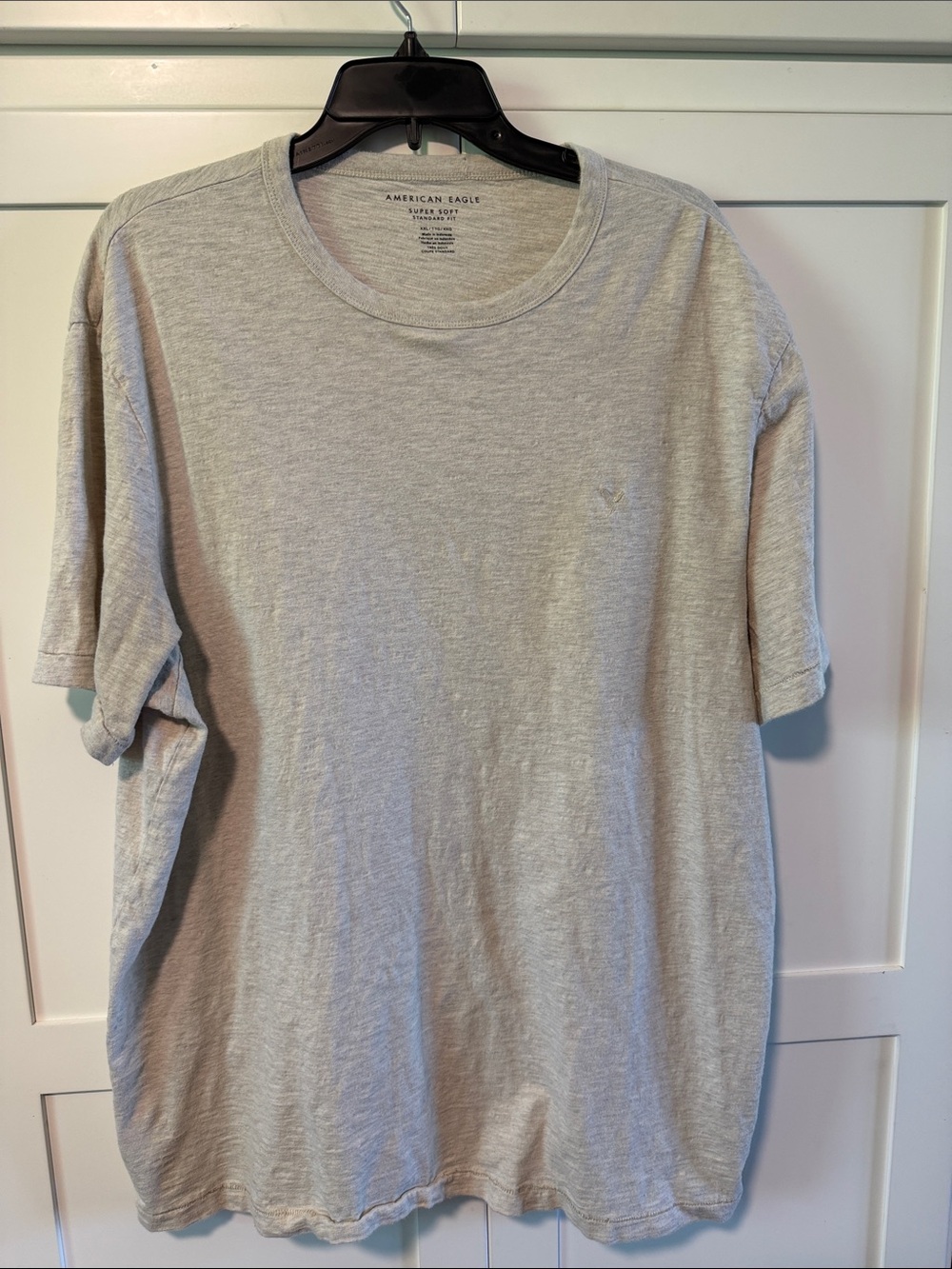 American Eagle Outfitters Men’s Cotton Light Gray Short-Sleeve Crew Neck Tee